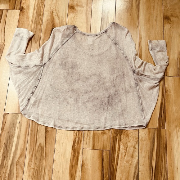 Free People We The Free Tee Sz S Oversized Cropped Light Lavender Gauzy Tie Dye - Picture 6 of 6